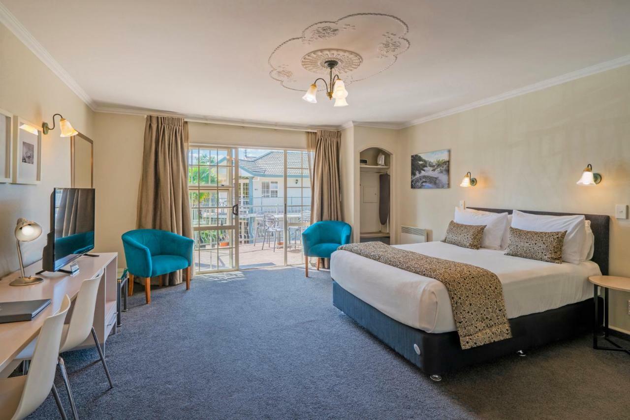 ซิลเวอร์ เฟิร์น แอคคอมโมเดชั่น แอนด์ สปา Motel โรโตรัว ภายนอก รูปภาพ A typical hotel room